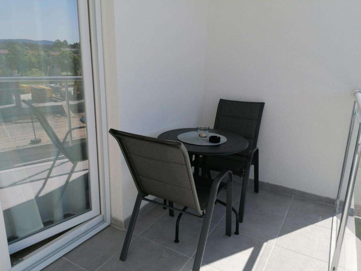 Apartman Mila, Баня-Ковиляча Экстерьер фото
